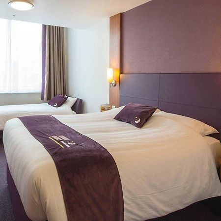 Premier Inn Lymington Exterior foto